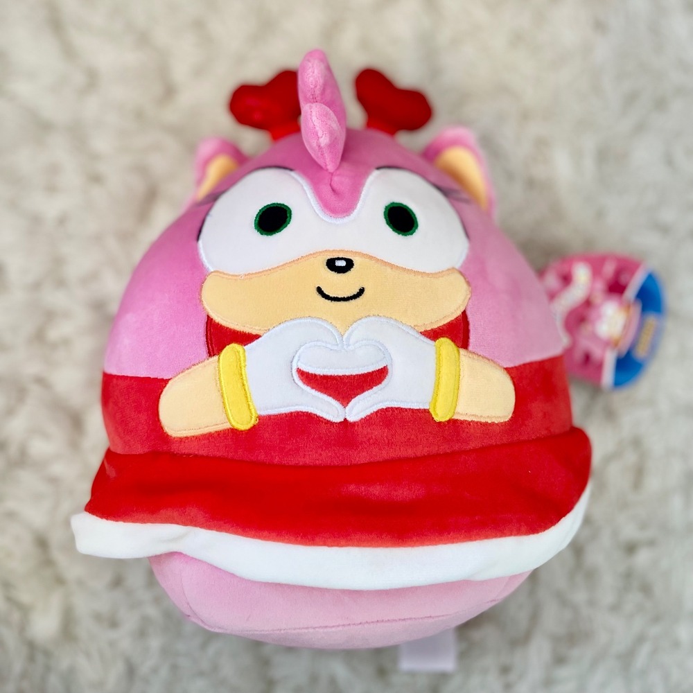 Squishmallows Amy Rose Sonic the Hedgehog Valentine Heart 8 inch Plush NWTā